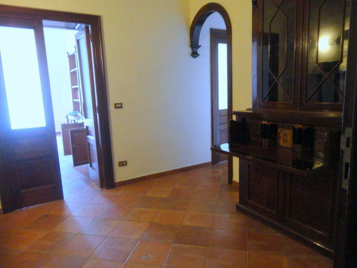 Umberto I Holiday House Neapel Exteriör bild